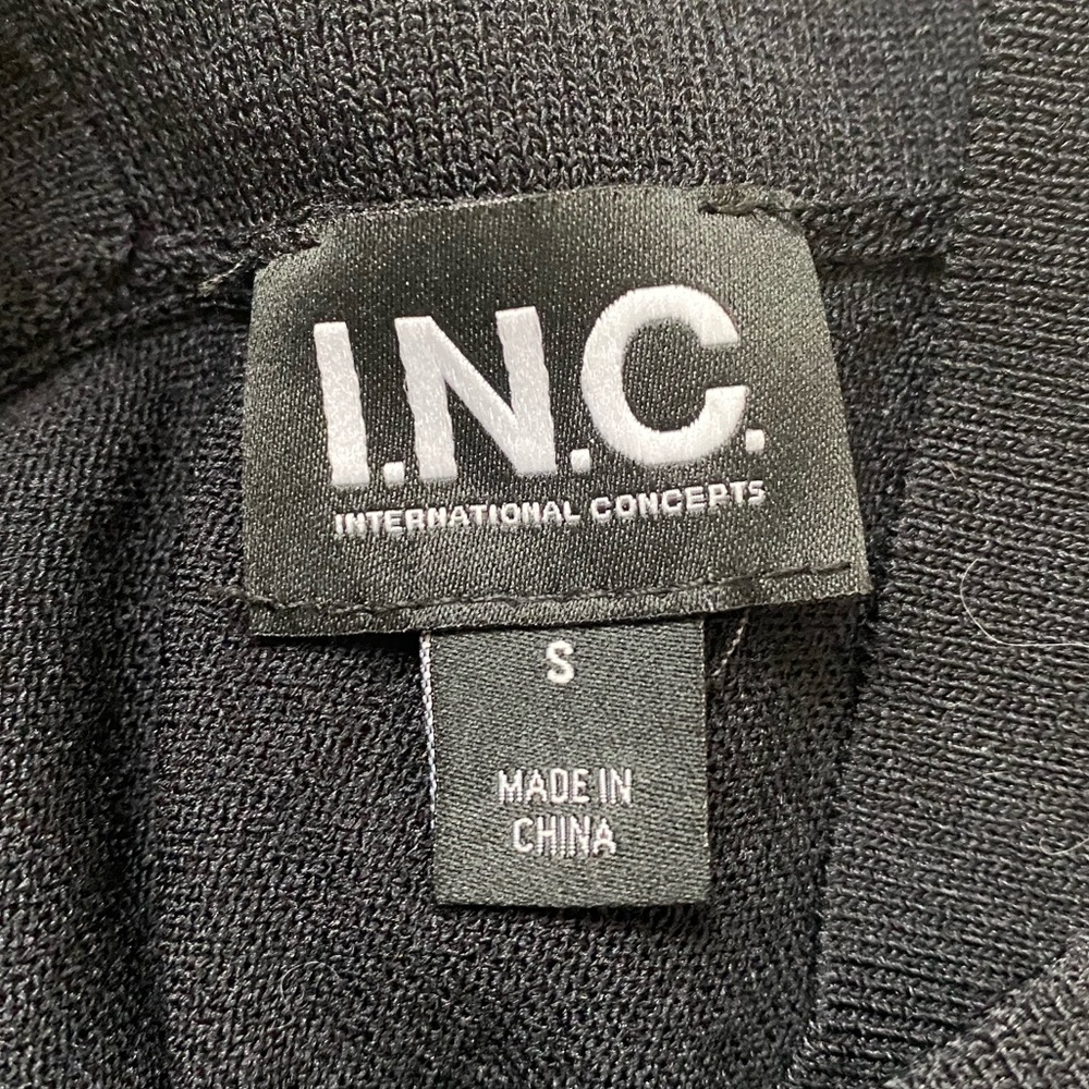 I.N.C INTERNATIONAL CONCEPTS | V-Neck Sweater Small - Picture 4 of 8